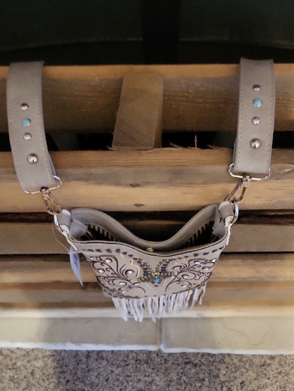 Embellished Taupe Fringe Crossbody Bag with Turquoise Concho NWT - Picture 7 of 15